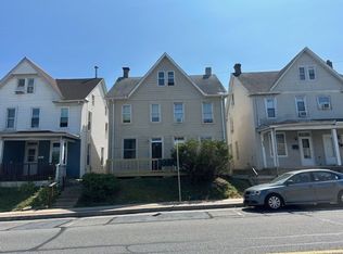 688 Market St APT 2, Lemoyne, PA 17043