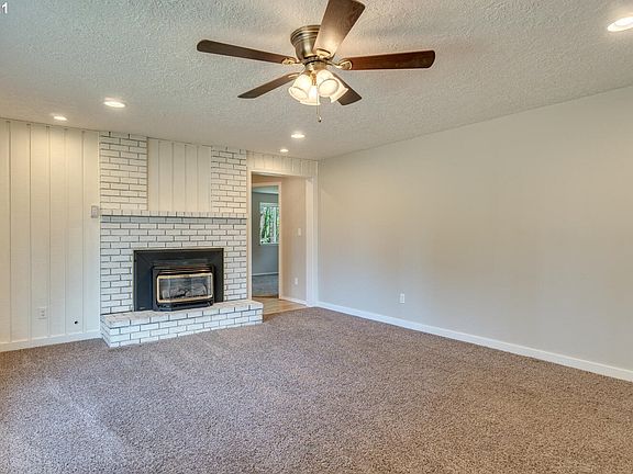 5th image of 13416 NE 242nd St