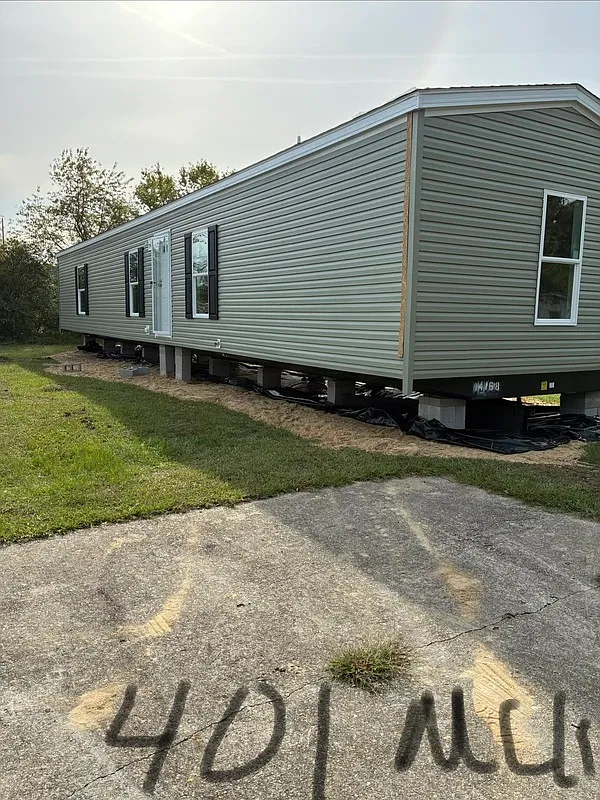 Weaver Estates — Photo 1