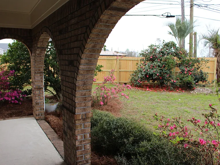3100 Wood Valley Rd — Photo 34