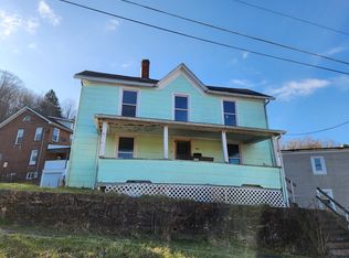 1006 Wyoming St, Bluefield, WV 24701