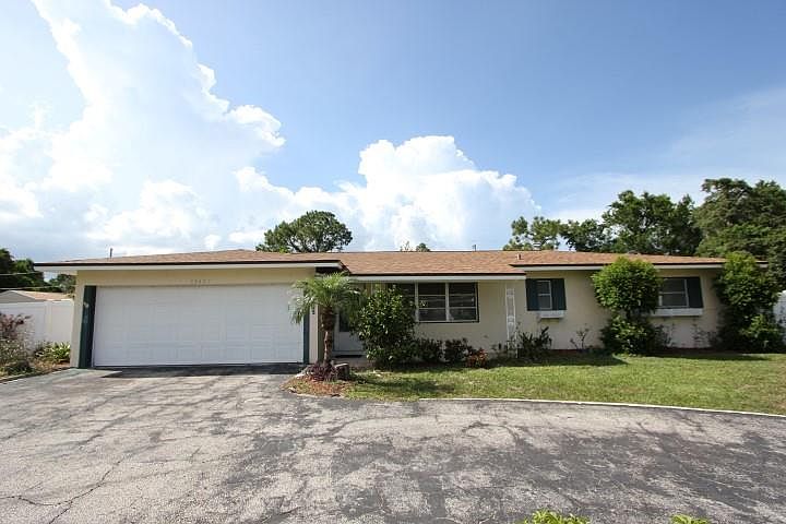 Welcome to 33425 Grand Prix Drive.