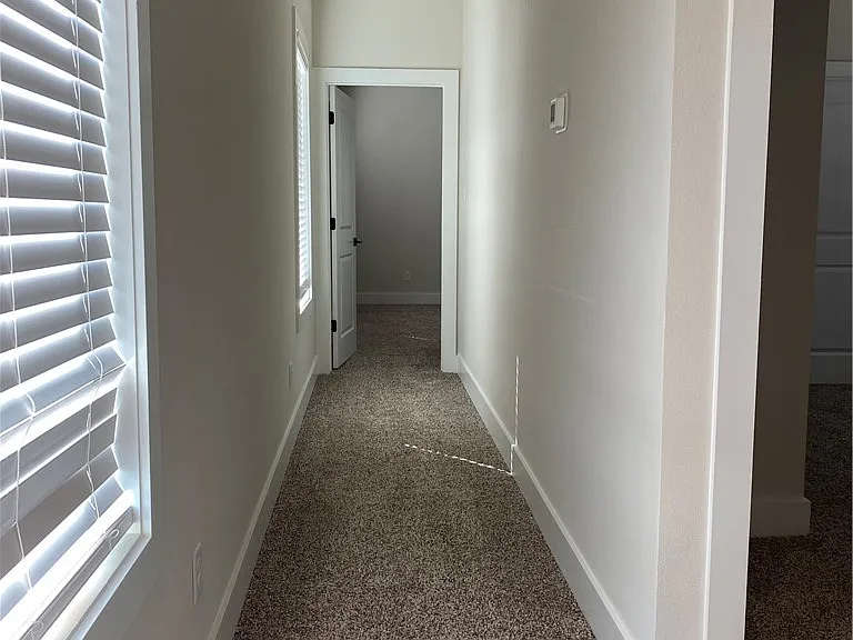 205 Sterling St #C — Photo 10