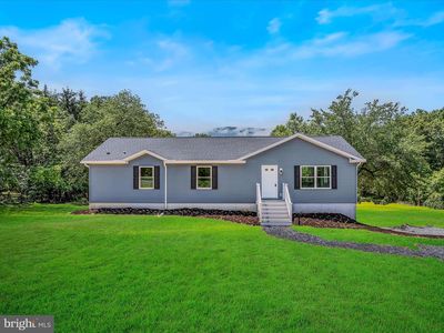 17 Apple Orchard Trl, Berkeley Springs, WV, 25411