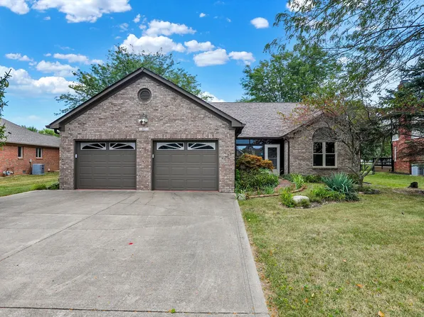 627 Leah Way, Greenwood, IN 46142