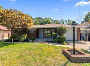 11252 Monte Carlo Dr, Saint Louis, MO 63126