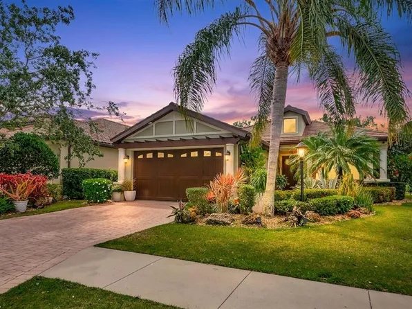 15308 Helmsdale Pl, Lakewood Ranch, FL 34202