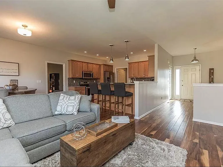 1020 Capri Dr NE — Photo 14