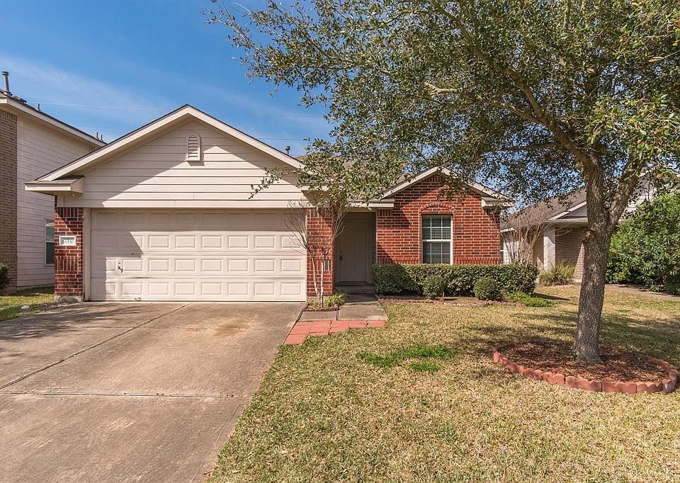 1st image of 18110 Sorrell Oaks Ln