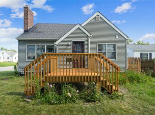 1844 B Ave NW, Cedar Rapids, IA 52405