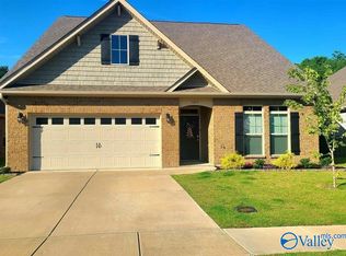 5019 Clearwater Creek Rd SE, Brownsboro, AL 35741