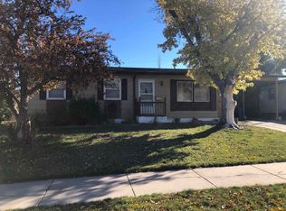 2414 Lockwood Dr, Rapid City, SD 57702