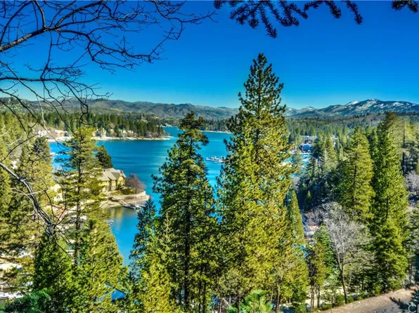 27376 N Bay Rd, Lake Arrowhead, CA 92352