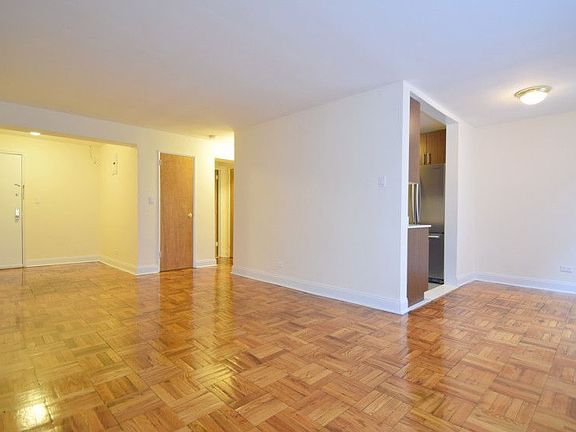 5th image of 2400 Webb Ave APT 2G