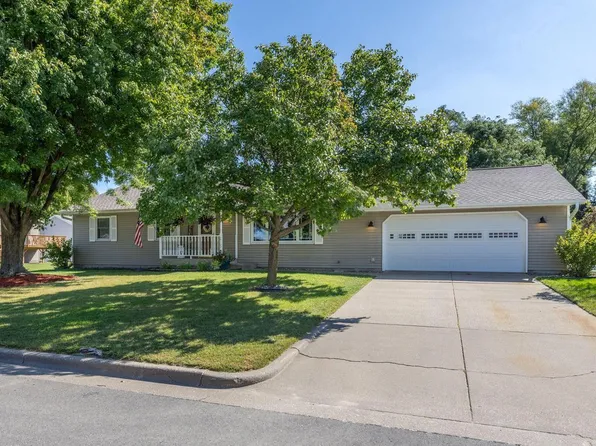 2707 Cedar AVENUE SOUTH South, Holmen, WI 54636