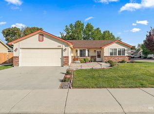2398 W Santa Clara Dr, Meridian, ID 83642