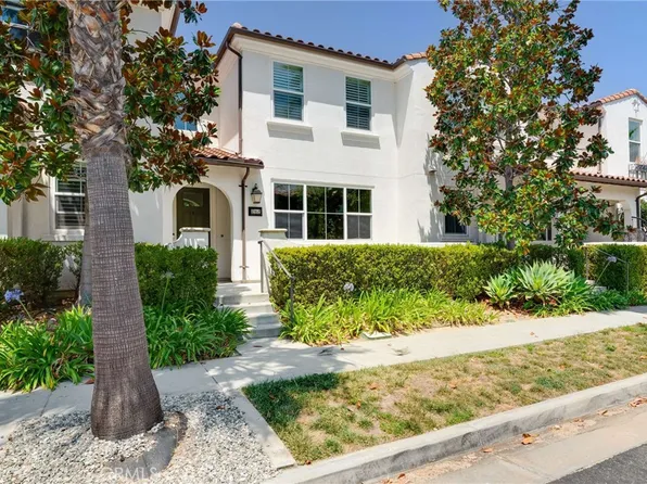 870 E Mountain Way, Azusa, CA 91702