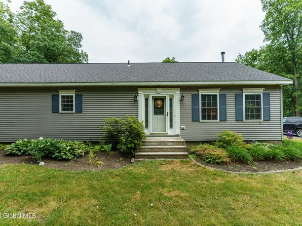 6572 Dunnsville Road, Altamont, NY 12009