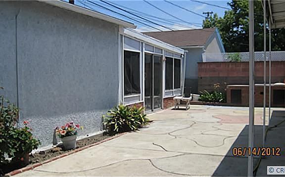 5th image of 3738 Nipomo Ave
