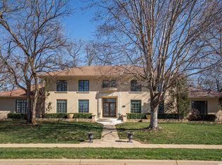 4412 Nicklaus Dr, Lawrence, KS 66047