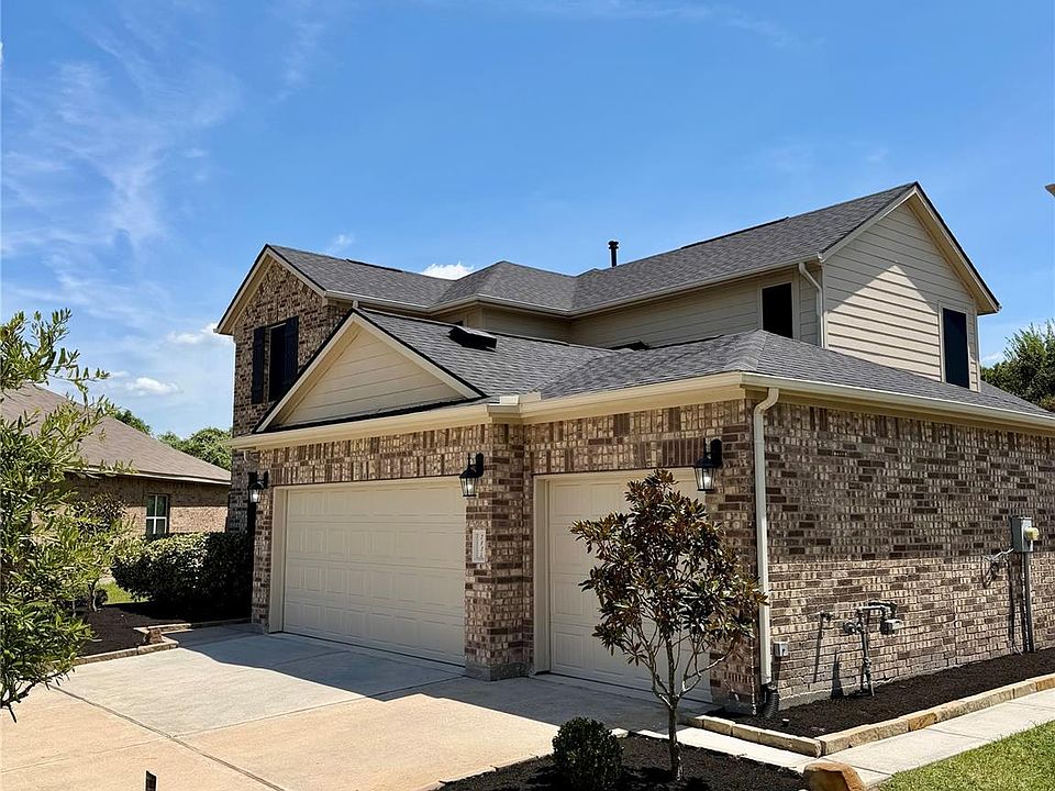 2nd image of 7834 London Tower Ln