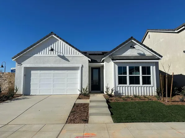 1063 Wildflower Dr #36, Madera, CA 93636