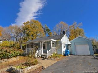 88 Tully Cir, Bridgeport, CT 06610