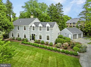 38 W Ardmore Ave, Ardmore, PA 19003