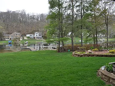 4 bed, 4322 sqft, $4,000 — Photo 2