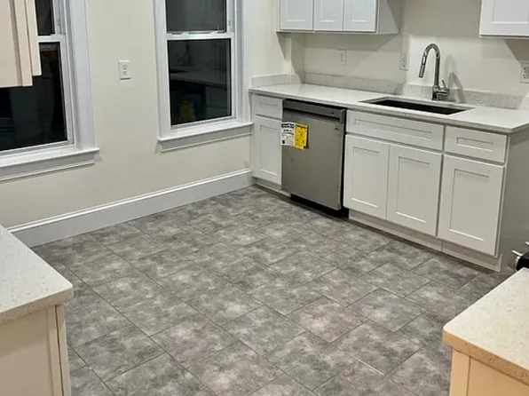 1215 Blue Hill Ave Floor 2, Mattapan, MA 02126