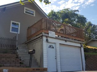 219 S 16th St, Denison, IA 51442
