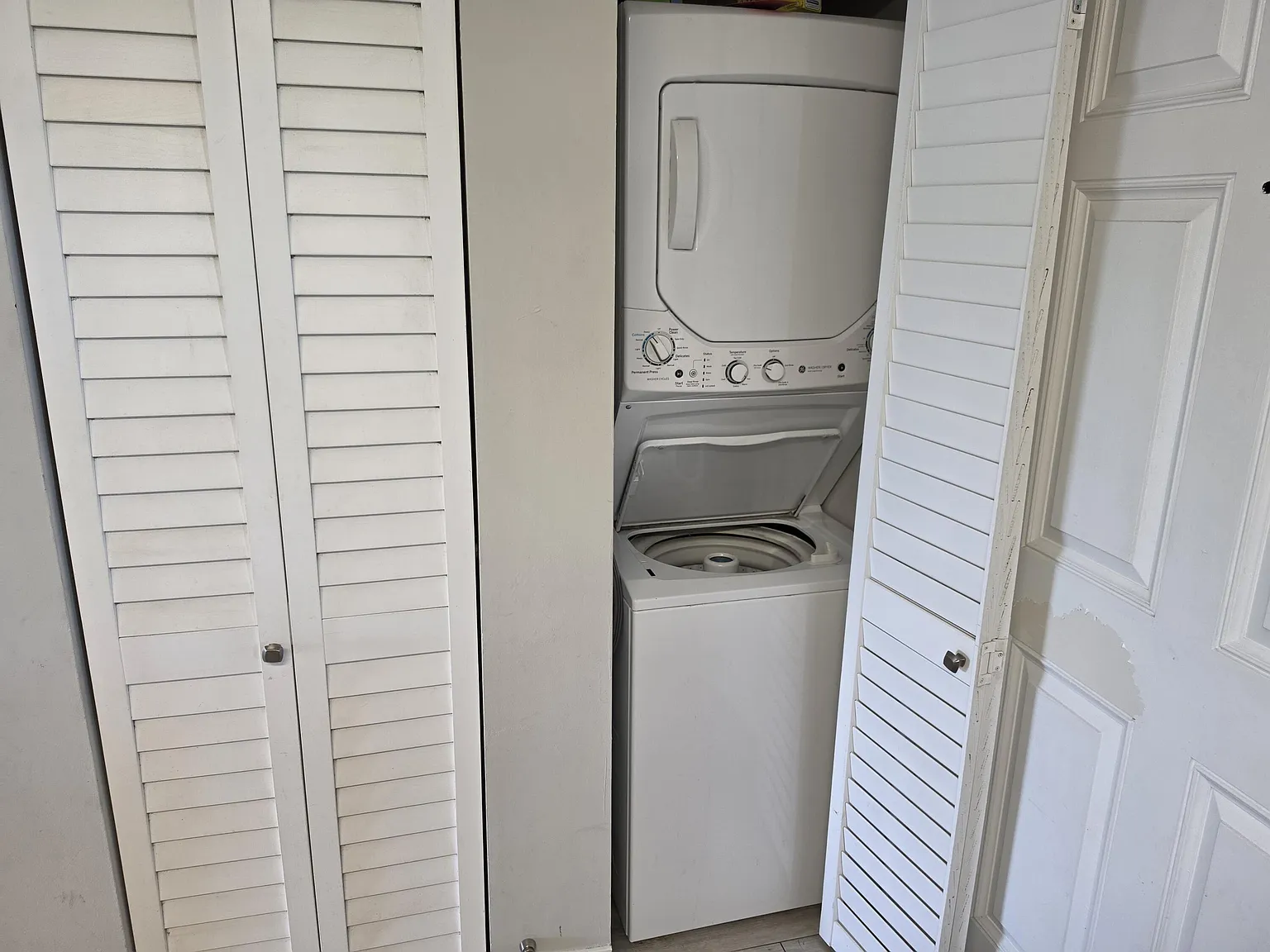 2 bed, 2.0 bath, 770 sqft, $2,000 — Photo 4