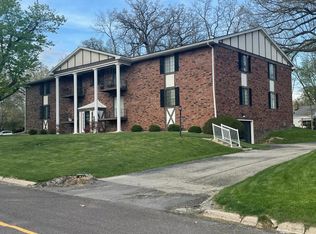 238 E Oak Cliff Ct, Peoria, IL