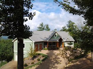 213 Overlook Point Rd, Hendersonville, NC 28792