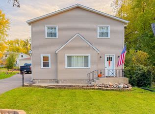 407 Elder Dr, Round Lake Park, IL 60073