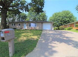 113 Rossmoore Dr, New Albany, IN 47150