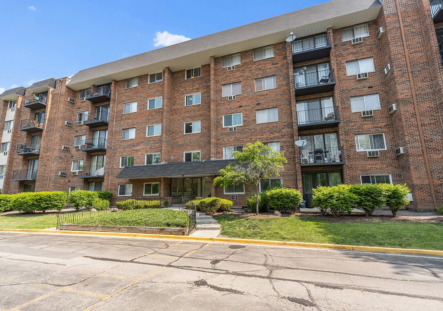 4731 Saint Joseph Creek Rd APT 5I, Lisle, IL 60532 Zillow