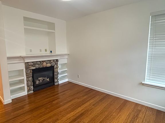 5th image of 23956 SE 7th St