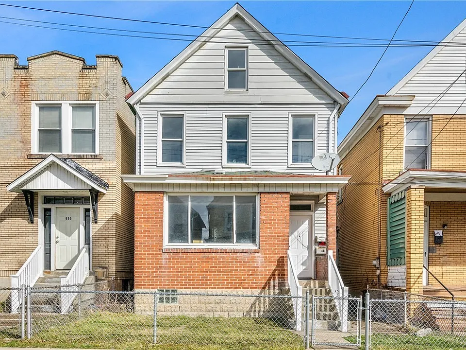 814 Woodward Ave