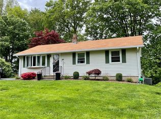 159 Cornflower Dr, Milford, CT 06460