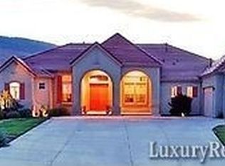 6999 Peacepipe Ct, Reno, NV 89511