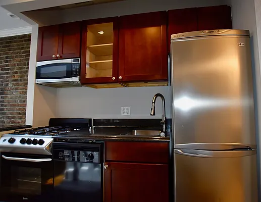 Rented by REAL New York | media 10