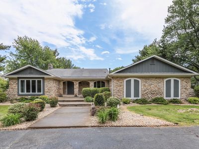 69 E Maple Dr, Franklin, IN, 46131