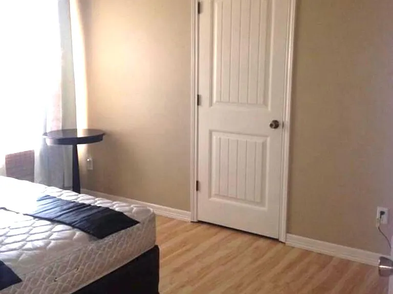 2322 Luzius Dr — Photo 10