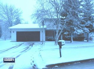 1918 Schaefer Cir, Appleton, WI 54915