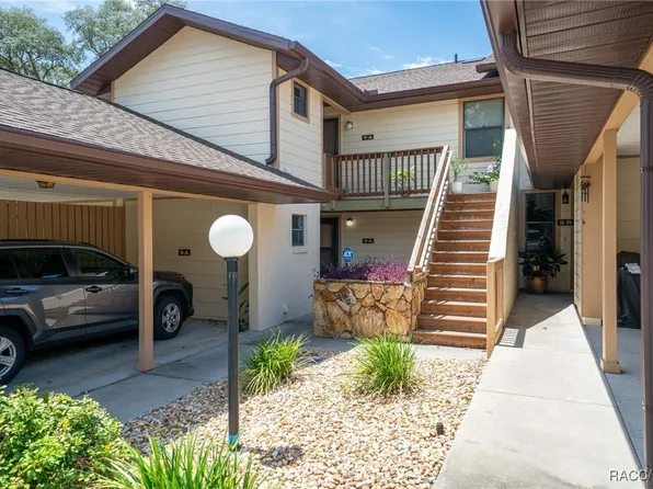 65 E Hartford St APT 3A, Hernando, FL 34442