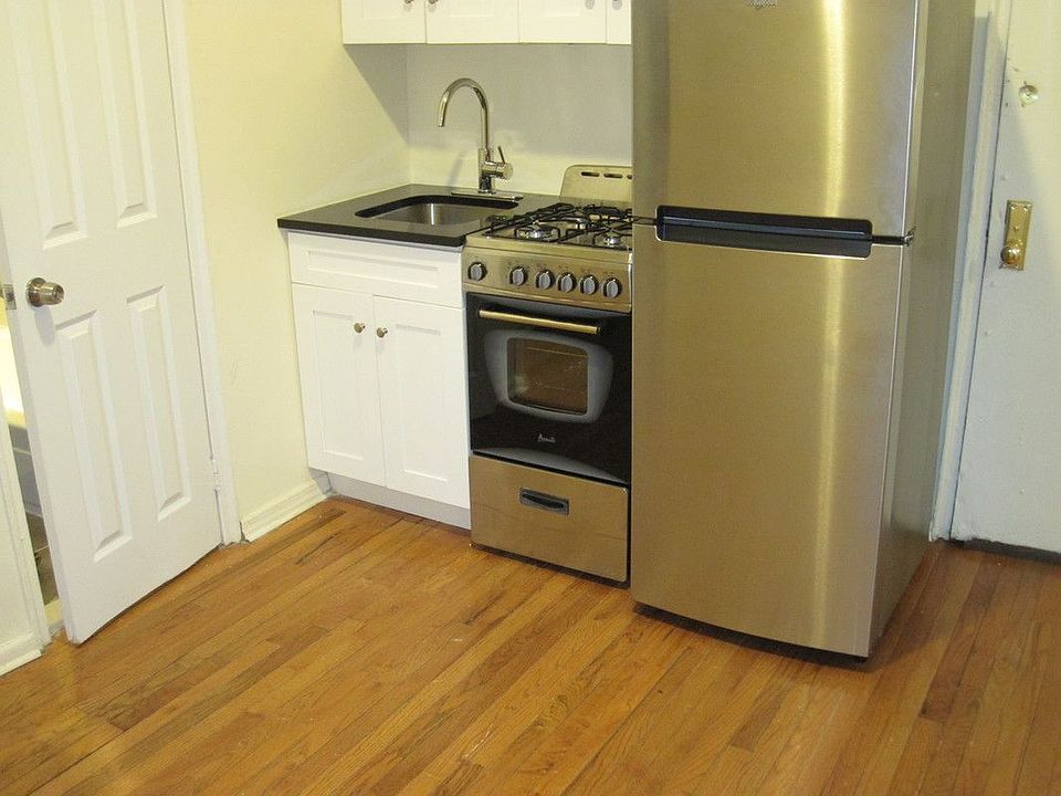 1st image of 111 W 141st St APT 3B