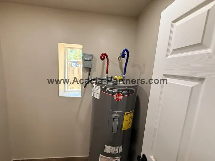 2917 N Park Ave — Photo 9
