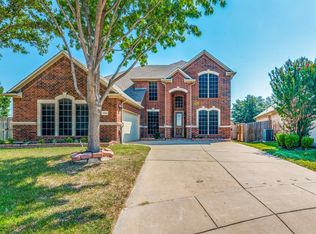 7044 San Luis Trl, Fort Worth, TX 76131