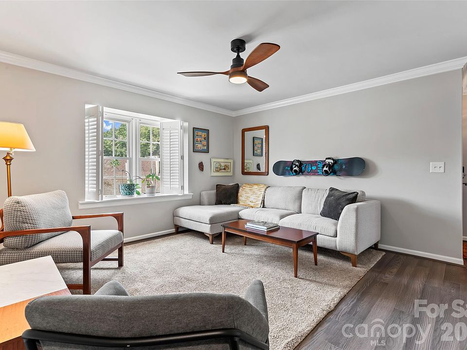 1st image of 3520 Colony Rd APT D